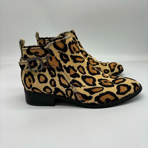 Blondo Tami Ankle Boot - Picture 4 of 10